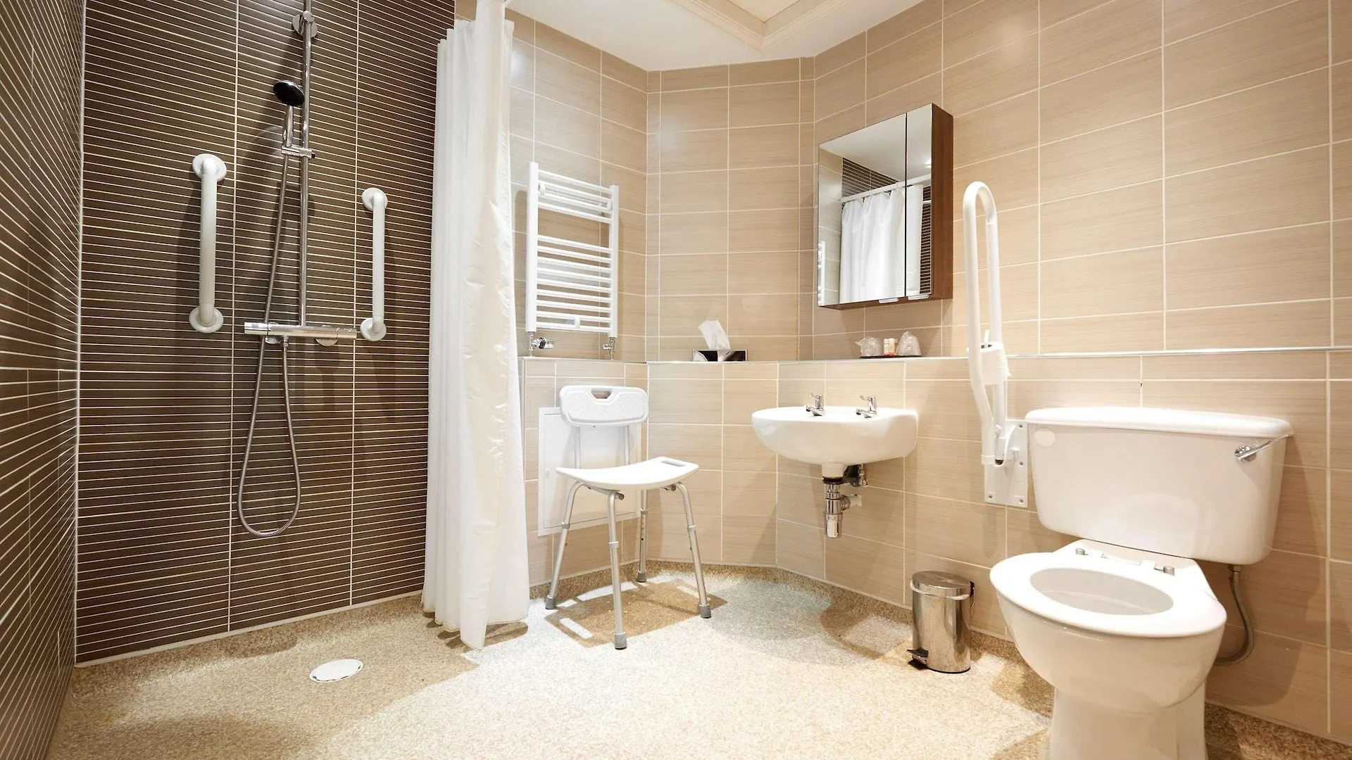 The Hillcrest Hotel Widnes 3*,